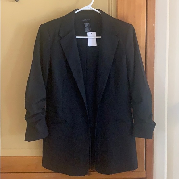 Central Park West Designer Oversized Blazer - Picture 5 of 7